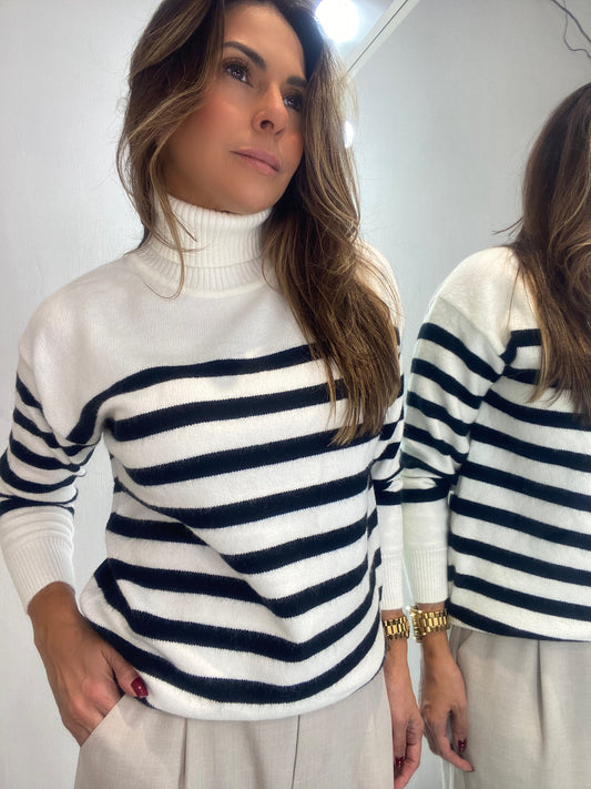 Blusa Tricot Mousse Gola Alta